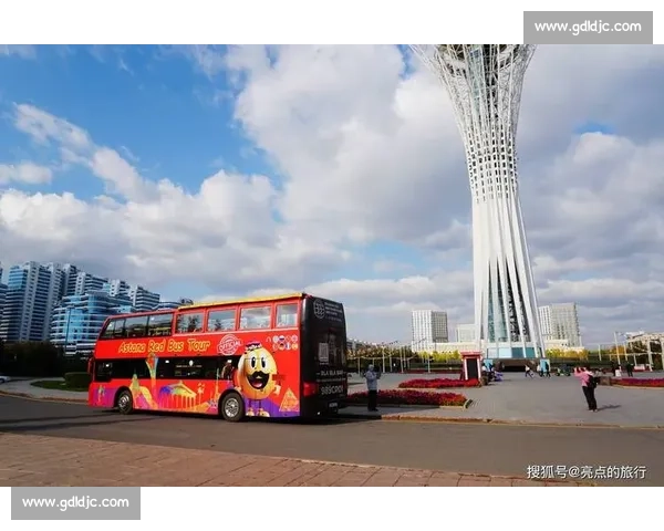 峰会前夕探秘阿斯塔纳中轴线:见证中亚合作新地标 峰会前夕探秘阿斯塔纳中轴线:见证中亚合作新地标