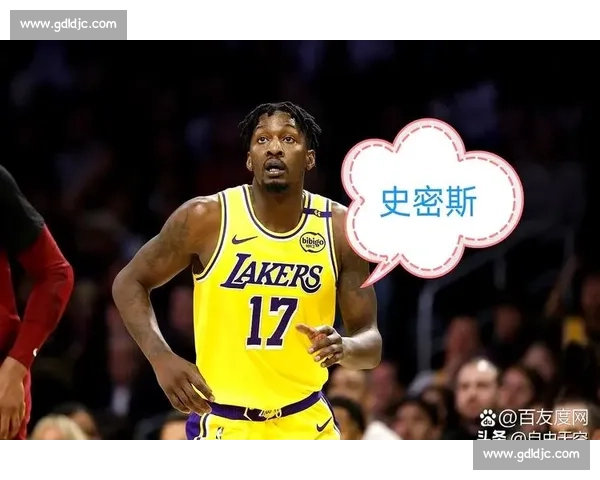 霍里再发警告:佩林卡赛季末恐下课 湖人不进西决必换帅 霍里再发警告:佩林卡赛季末恐下课 湖人不进西决必换帅