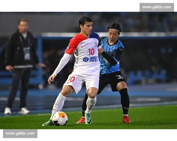 申花迎战悉尼焦点之战亚冠赛场强强对话看点十足战术博弈与晋级悬念拉满